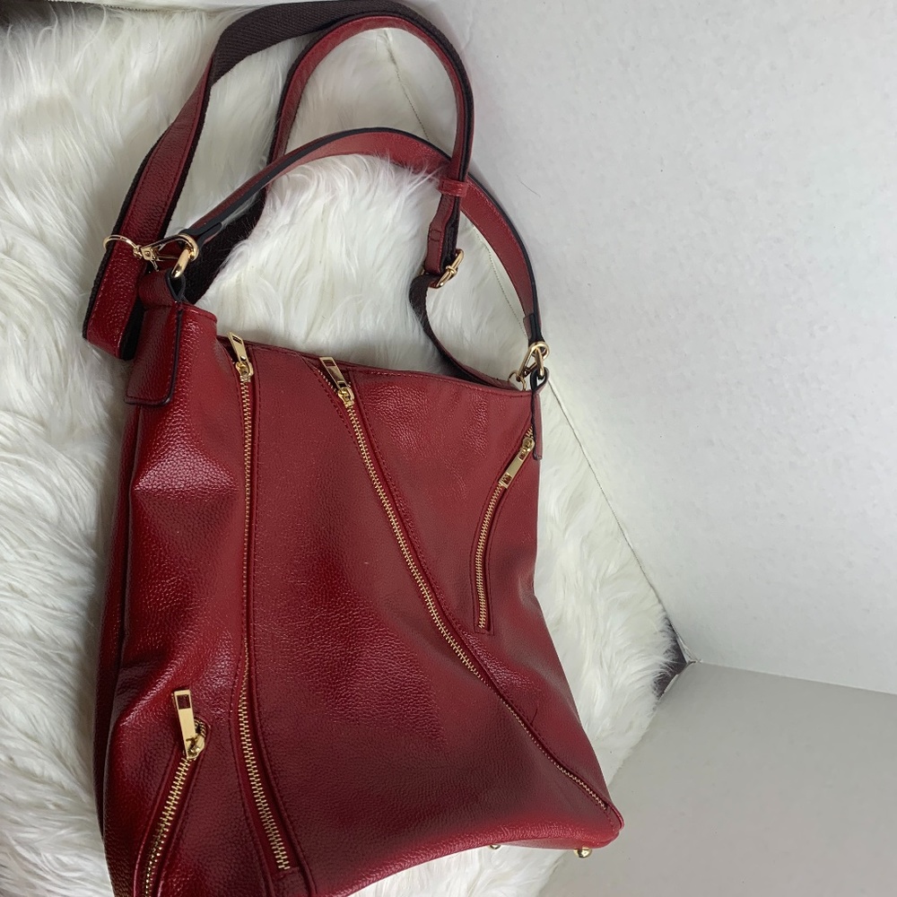 Mellow World Red Purse Handbag Zippers Vegan Peta 12.5 x 14 x 6
